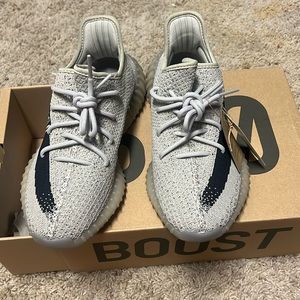 Authentic Yeezy boost 350 v2
